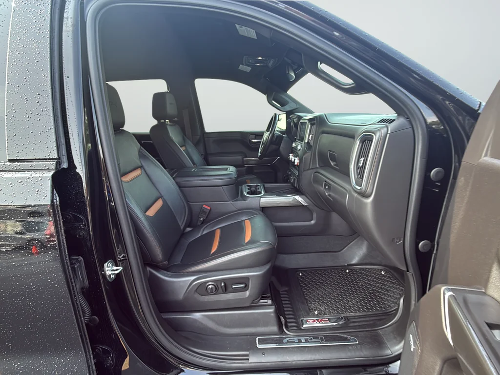 Used 2021 Black GMC AT4 image 9
