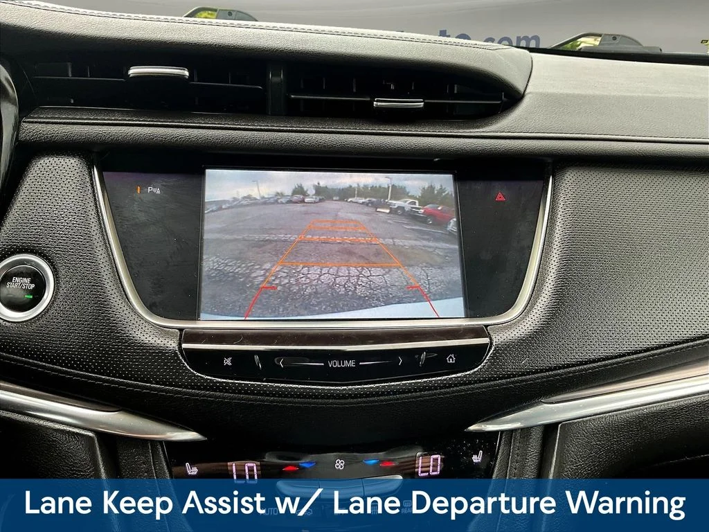 Used 2017 White Cadillac Luxury image 18