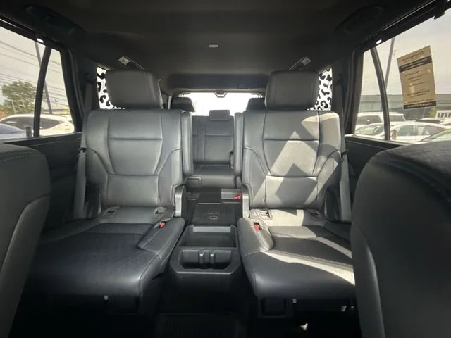 Used 2025 Gray Toyota Platinum image 22