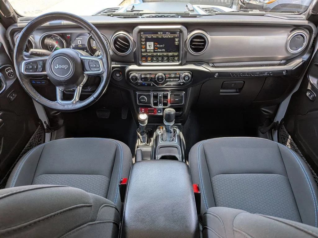 Used 2023 Silver Jeep Rubicon 4xe image 19