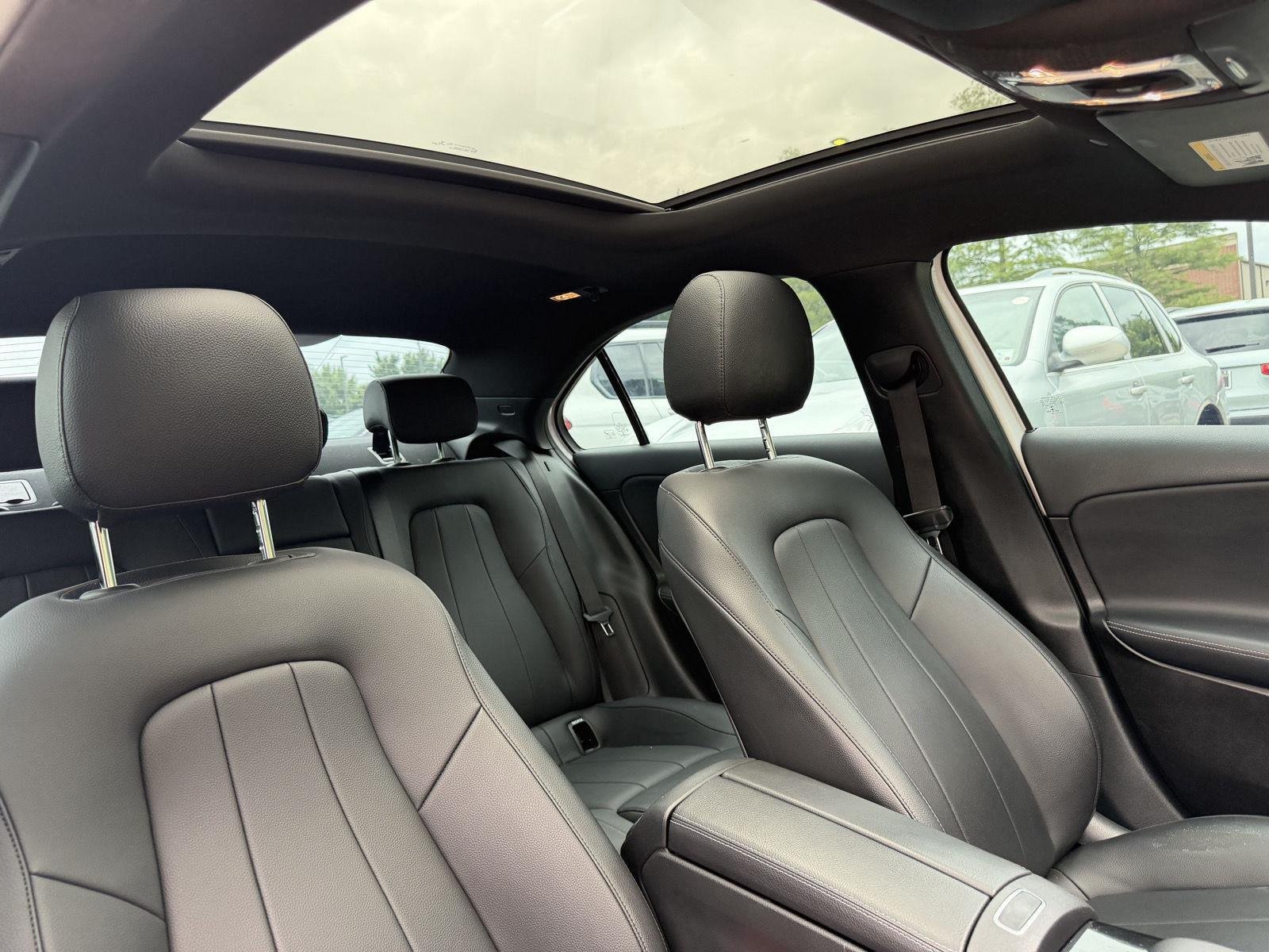 Used 2019 Polar White Mercedes-Benz A 220 image 29