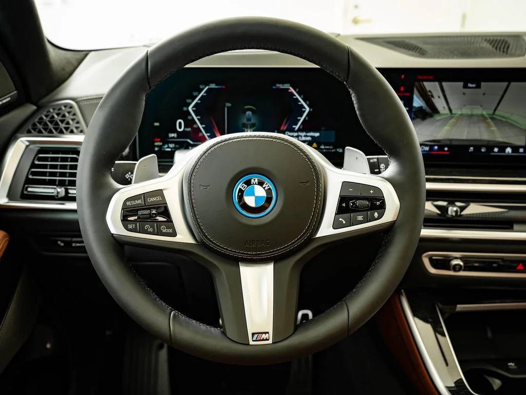 New 2026 Gray Metallic BMW xDrive50e image 37