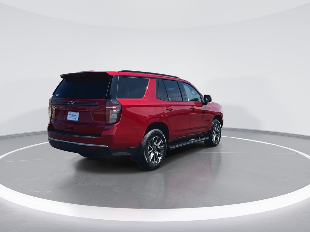 Used 2021 Red Chevrolet Z71 image 8