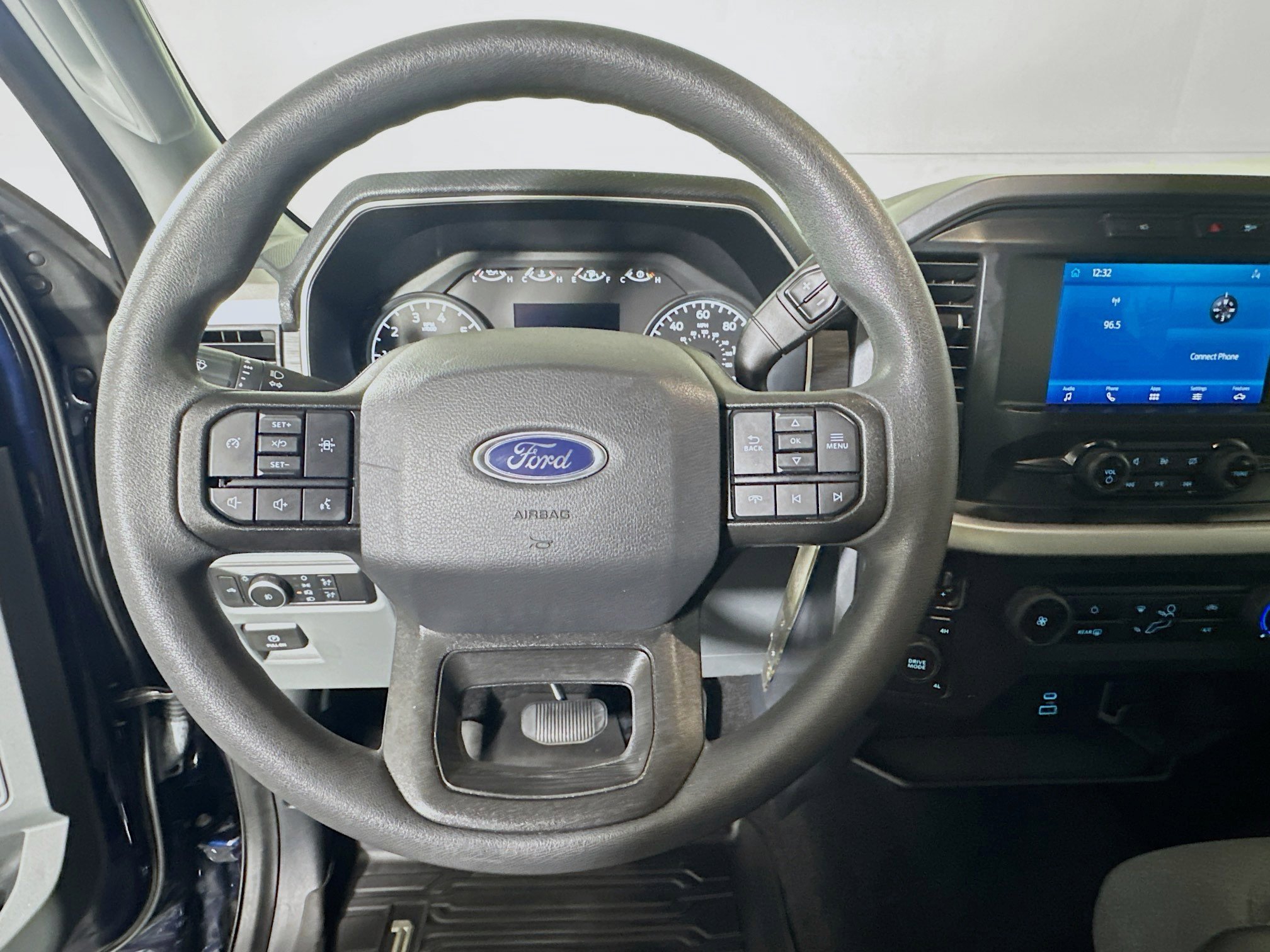 Used 2022 Blue Metallic Ford XLT image 15