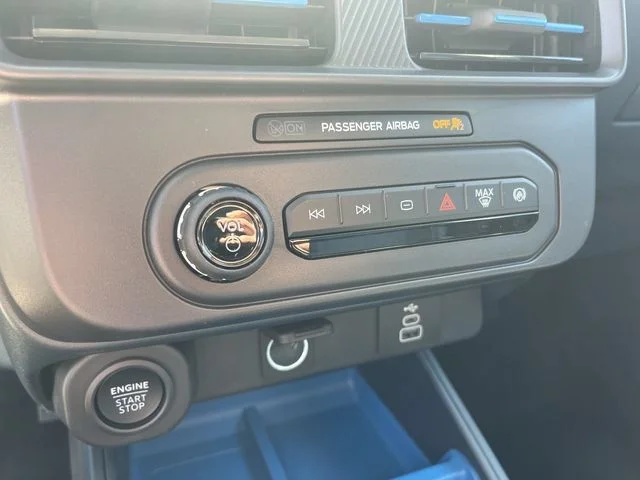 New 2026 Shadow Black Ford XLT image 17