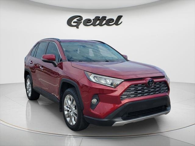 Certified Used 2019 RUBY FLARE PEARL Toyota  image 3