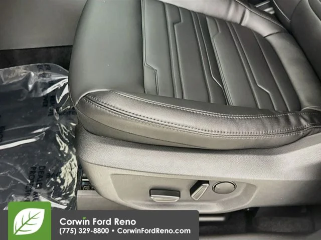 New 2026 Desert Sand Ford Lariat image 21
