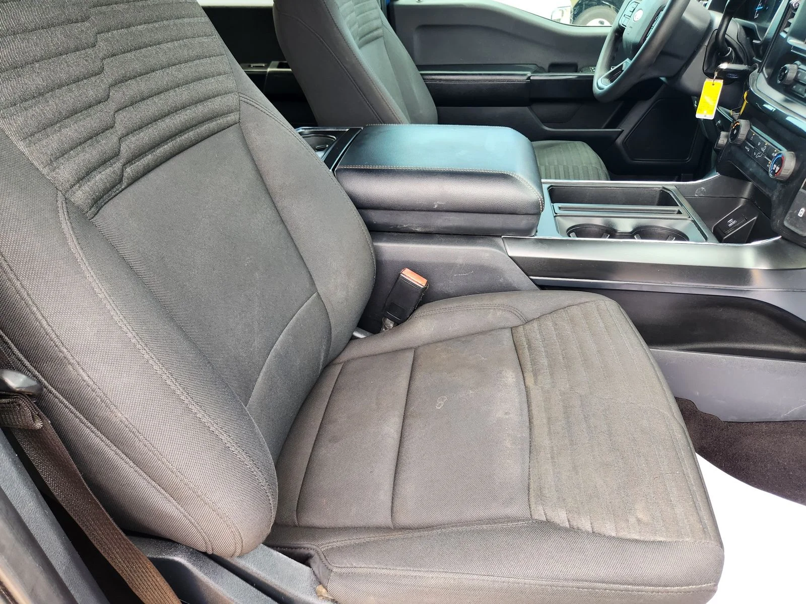 Used 2021 Blue Ford XL image 11