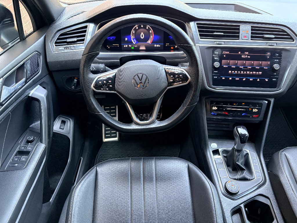 Used 2022 Platinum Gray Metallic Volkswagen SE R-Line Black image 13