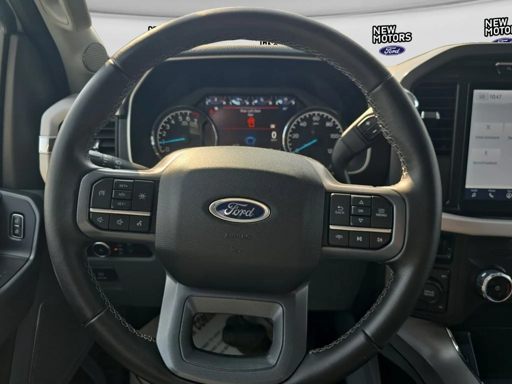 Used 2023 Oxford White Ford XLT image 11