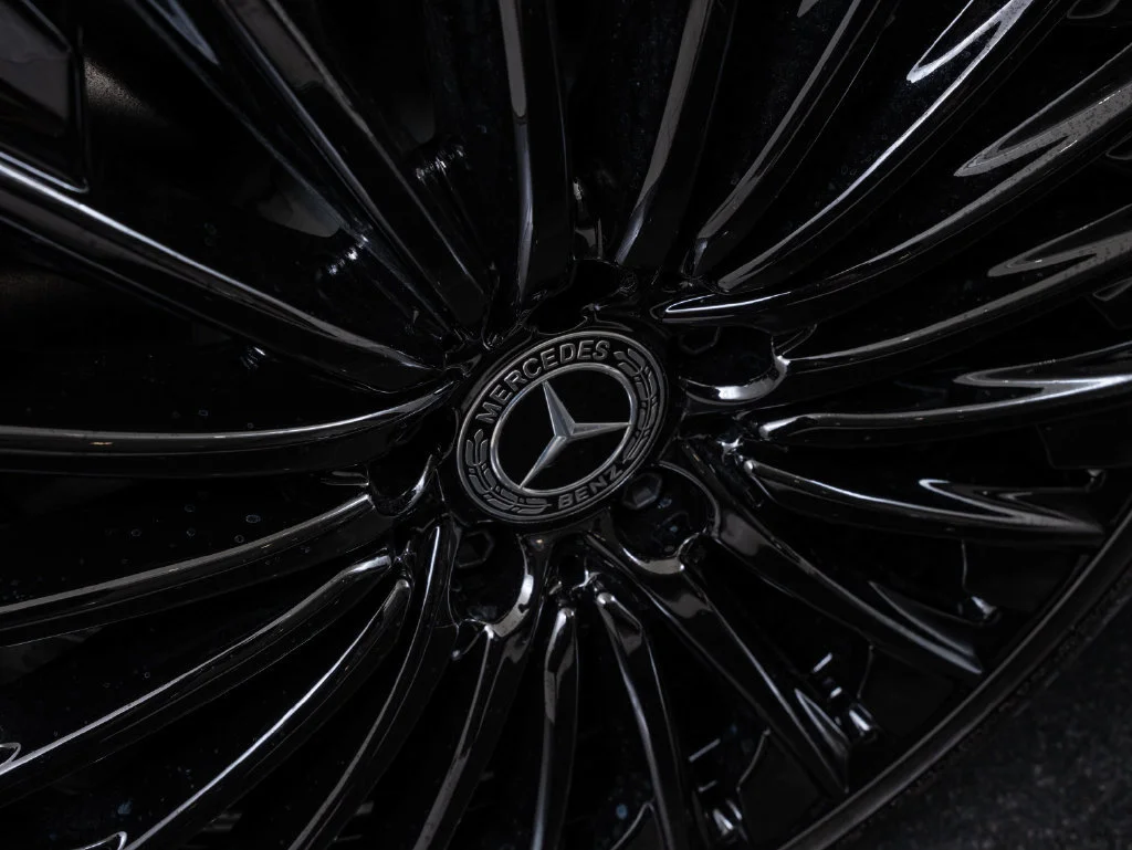 New 2026 Manufaktur Alpine Gray Mercedes-Benz E 350 image 8