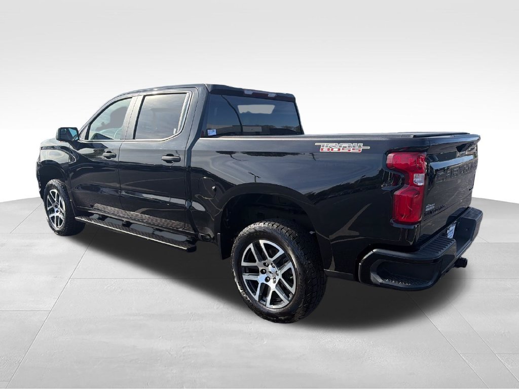 Used 2020 Black Chevrolet Custom Trail Boss image 3