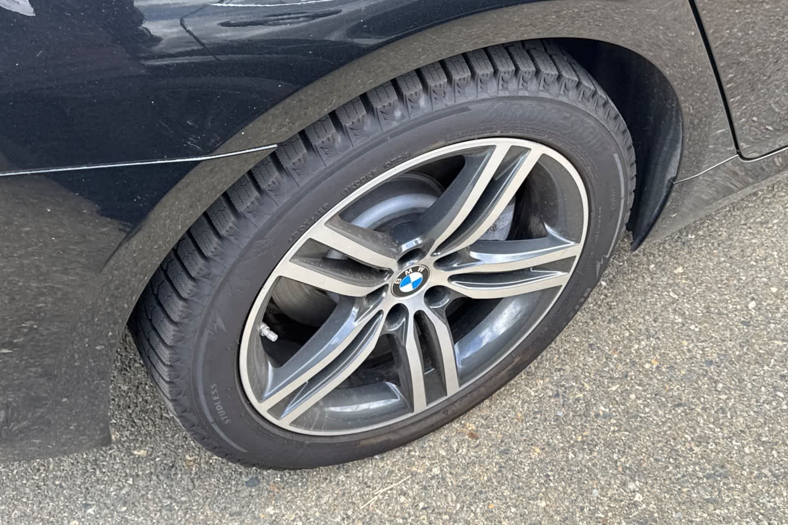 Used 2021 Jet Black BMW 530i xDrive image 14
