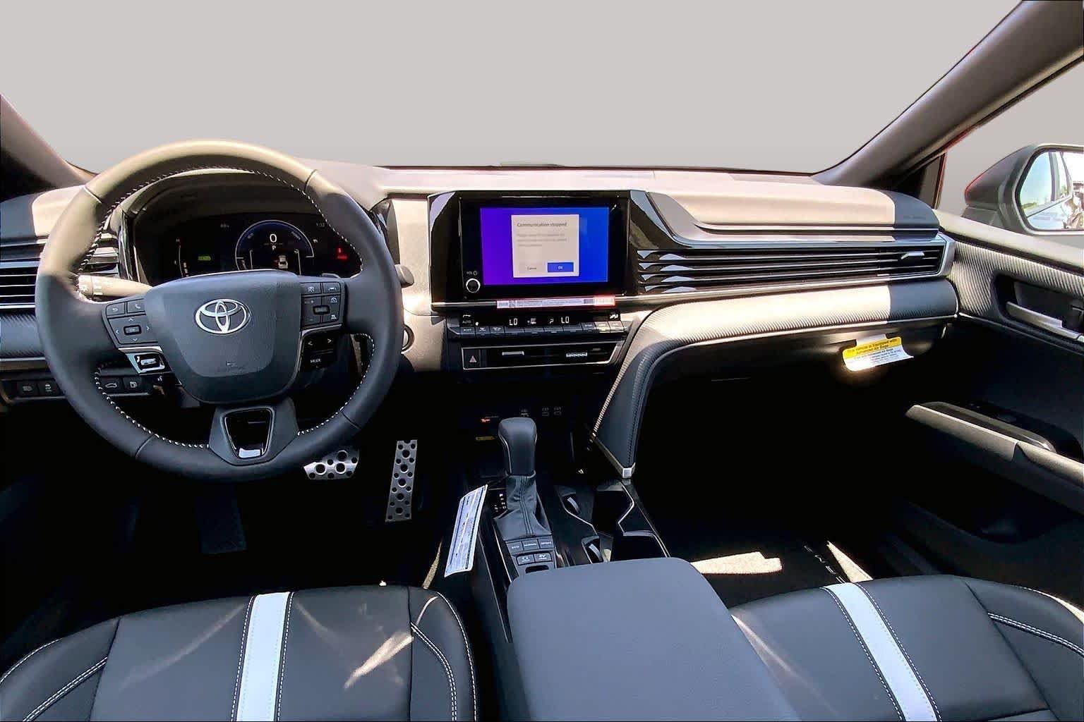 View vehicle photo 5