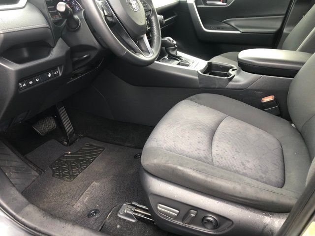 Certified Used 2020 Gray Toyota XLE image 22