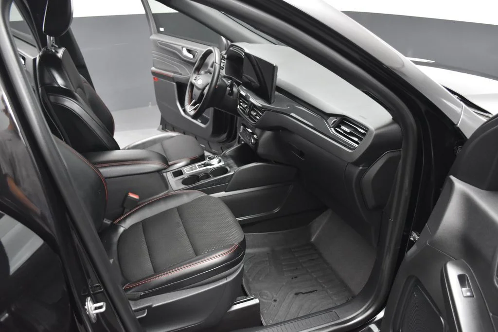 Used 2024 Black Ford ST-Line image 29