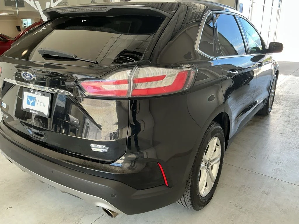 Used 2020 Black Ford SEL image 7