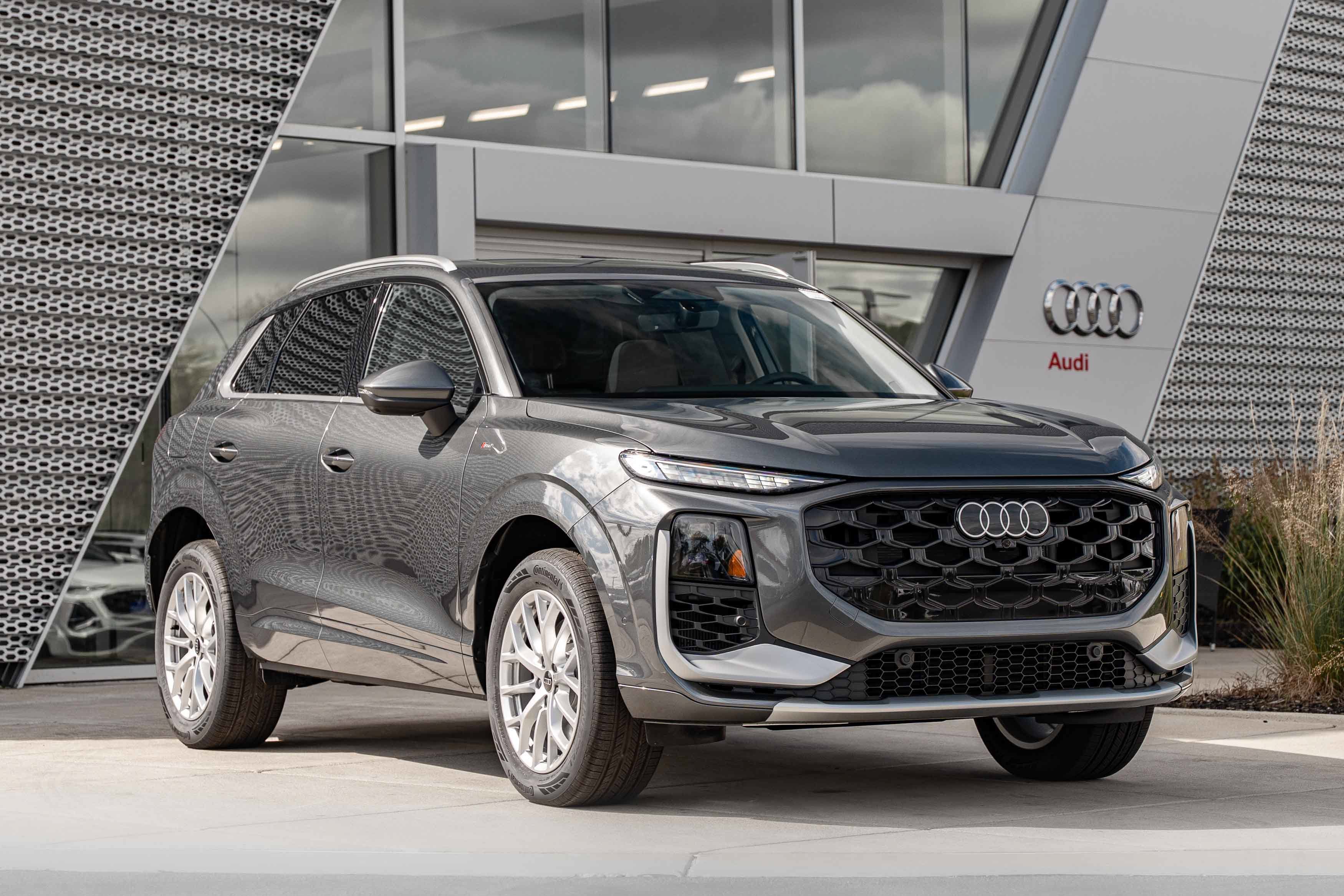 2026 Audi Q3 Base