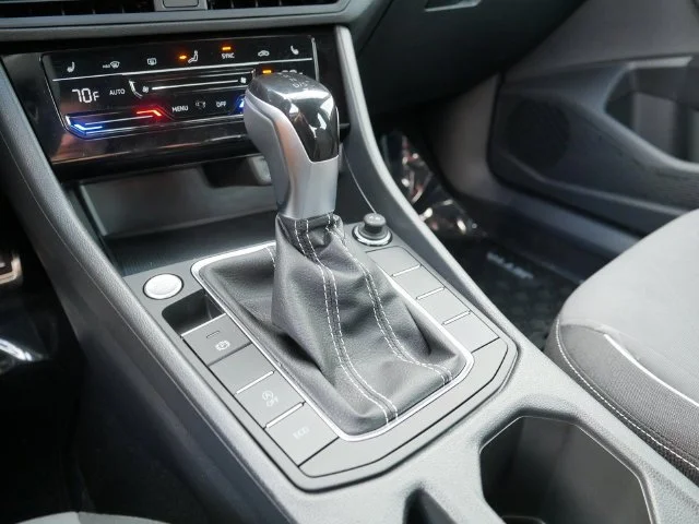New 2027 Pure White Volkswagen 1.5T Sport image 11