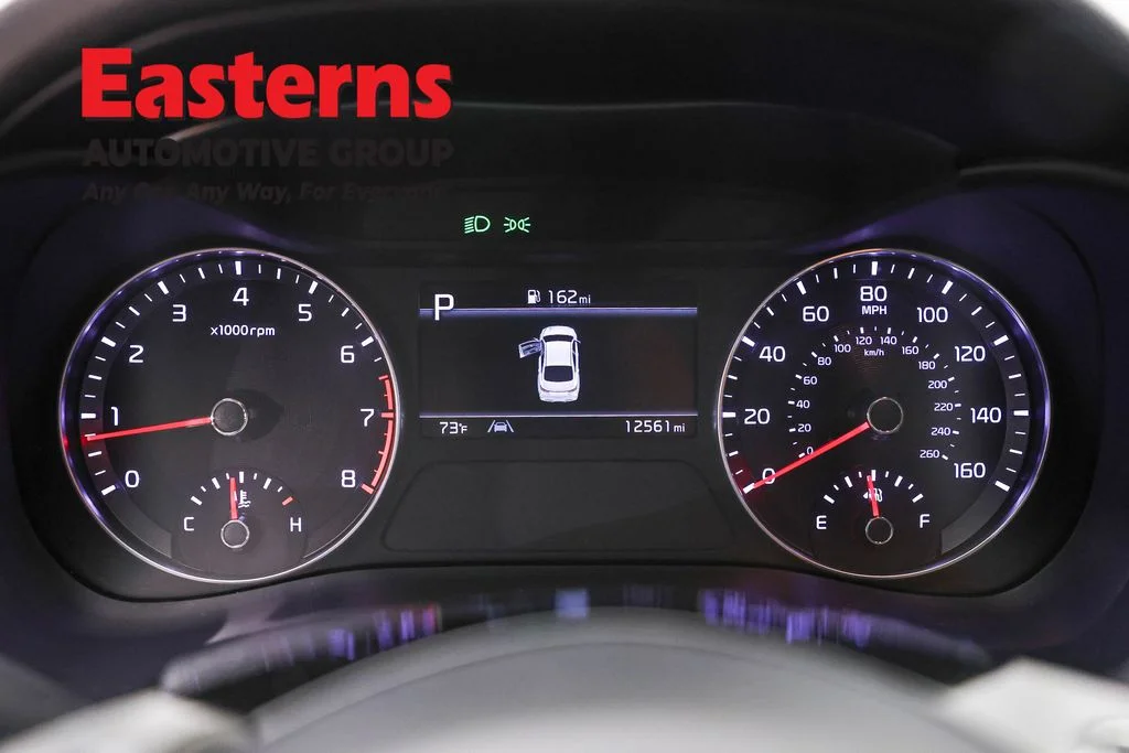 Used 2023 Gray Kia LXS image 18