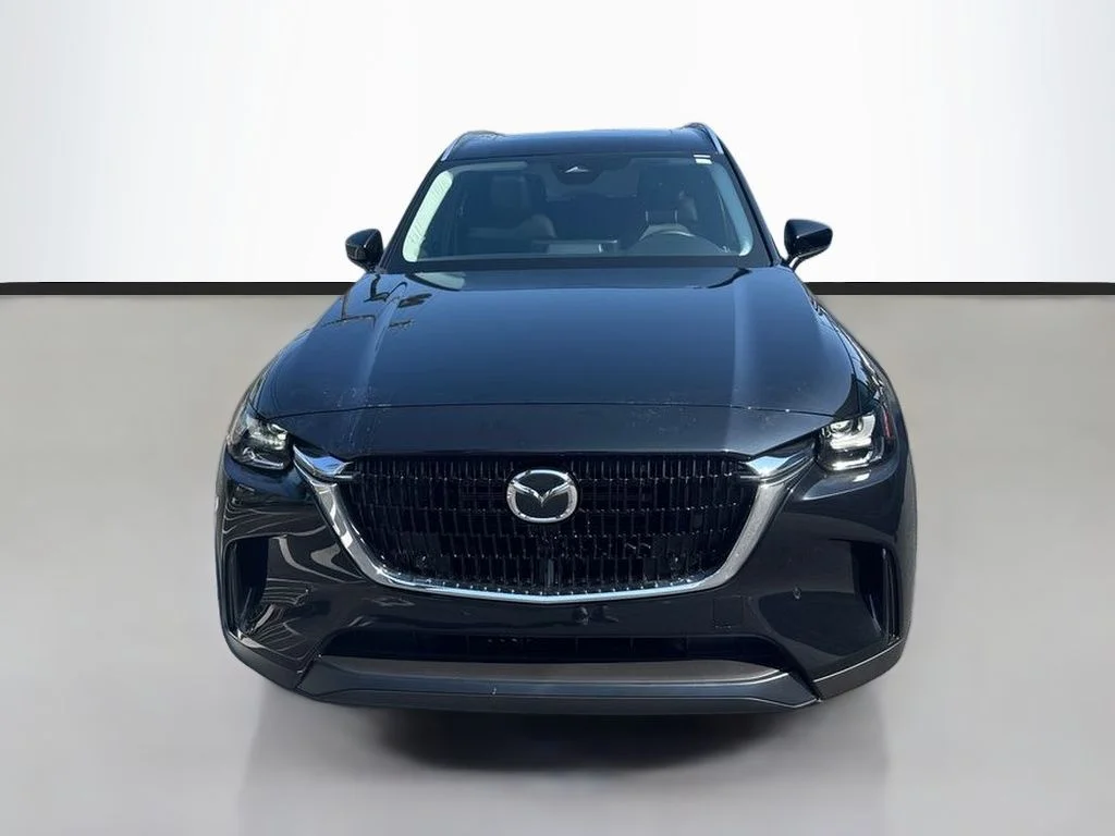 New 2026 Jet Black Mazda 3.3 Turbo Preferred image 8