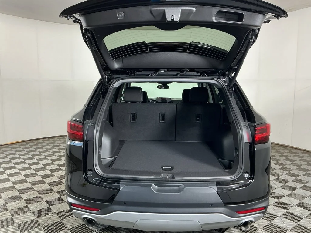 New 2026 Black Chevrolet 2LT image 9