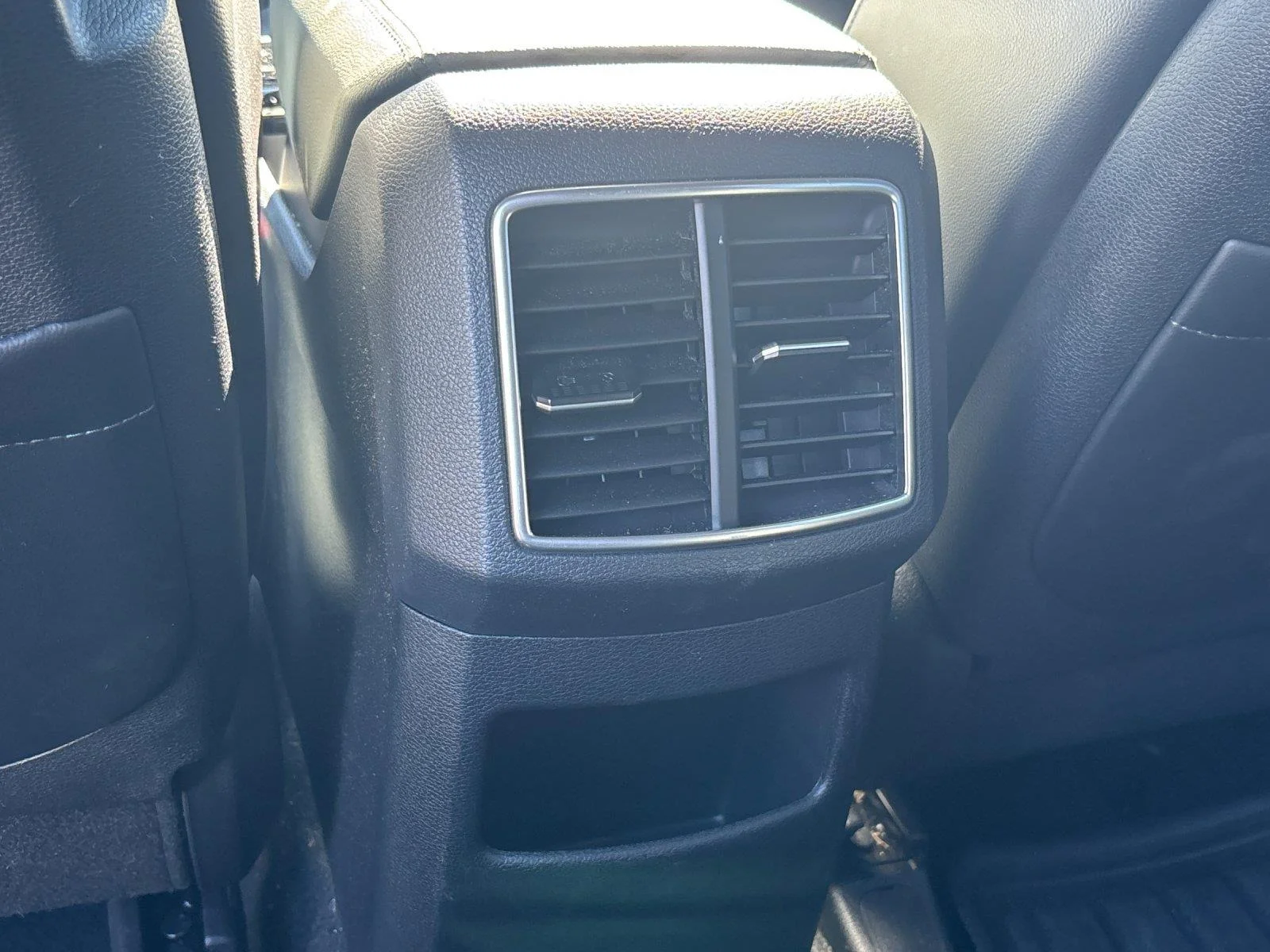 Used 2024 Ebony Black Kia X-Line image 33
