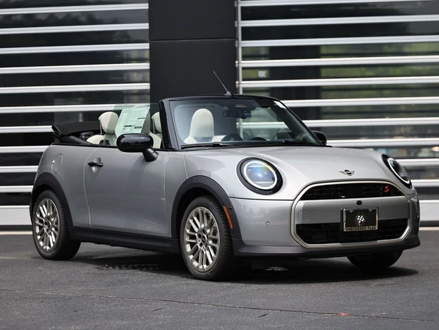 2026 MINI Convertible Iconic