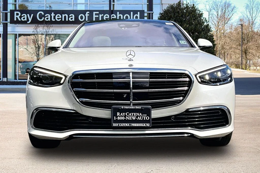Certified Used 2021 White Mercedes-Benz S 580 image 3