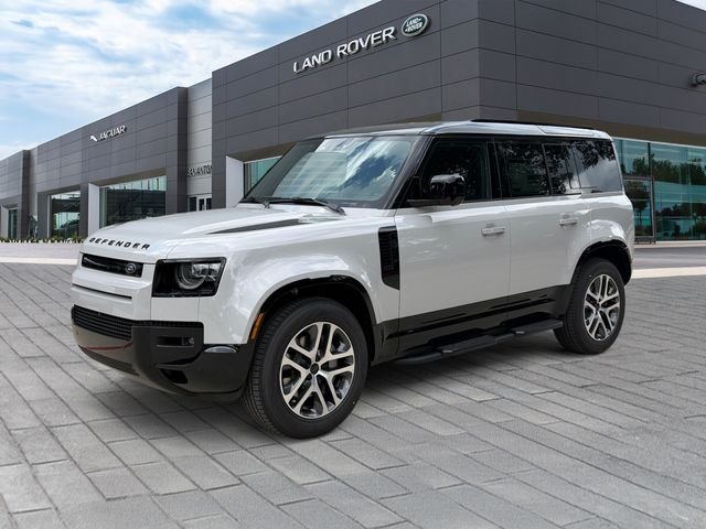 2026 Land Rover Defender 110 X-Dynamic SE
