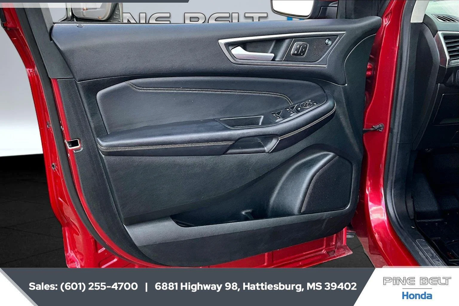 Used 2022 Rapid Red Metallic Tinted Clearcoat Ford Titanium image 17