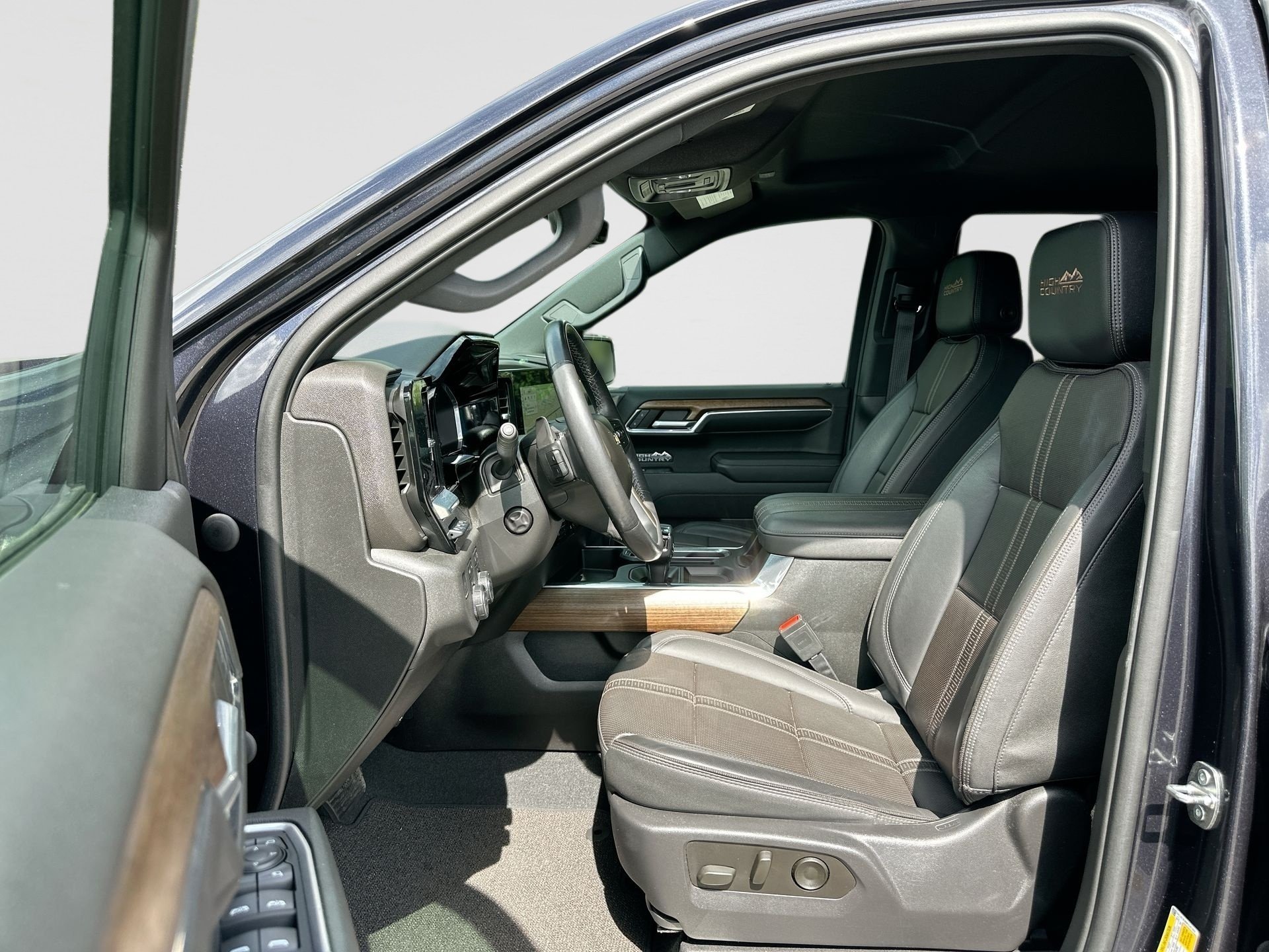 2023 Chevrolet Silverado 1500 High Country - Photo 19