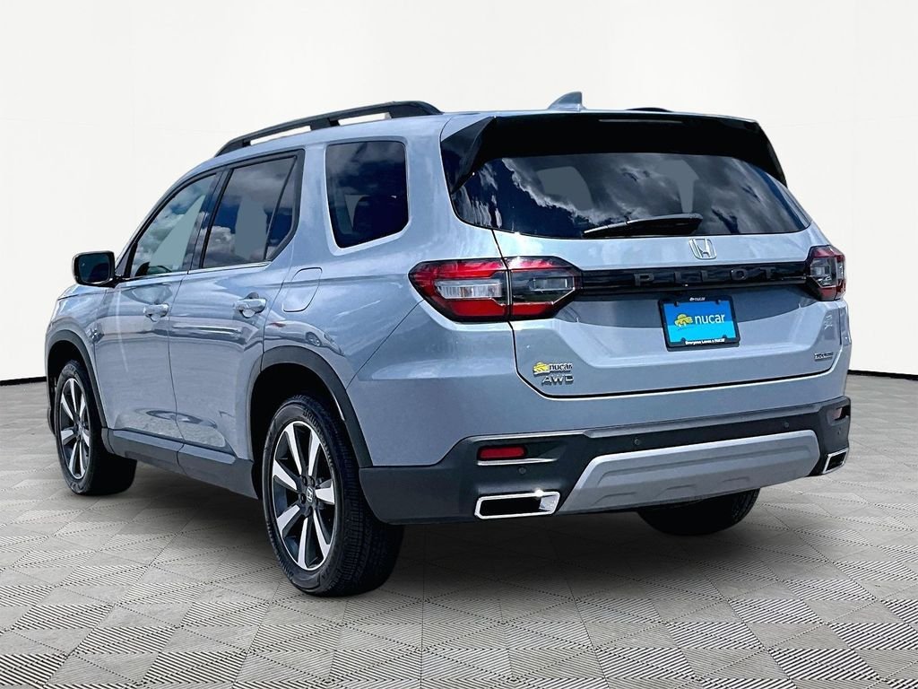 Used 2024 Blue Honda Touring image 4