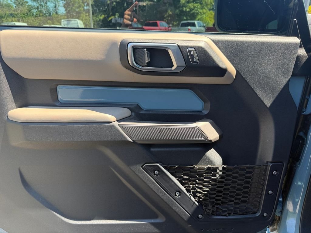 Used 2022 Blue Ford Wildtrak image 12