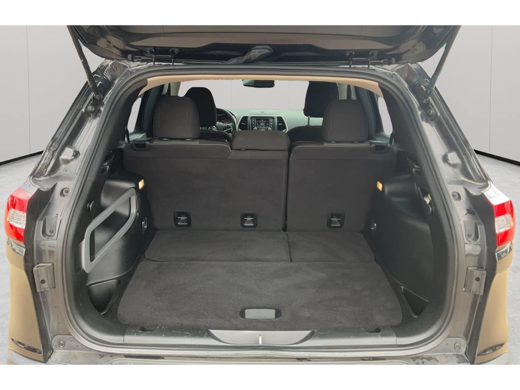 Used 2016 None Jeep Sport image 40