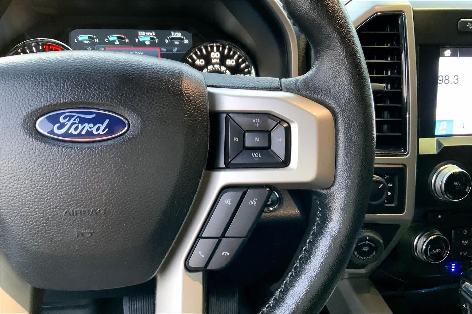 Used 2018 Magnetic Ford LARIAT image 24