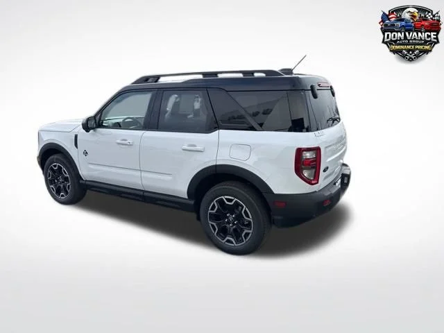 New 2025 White Ford Outer Banks image 3