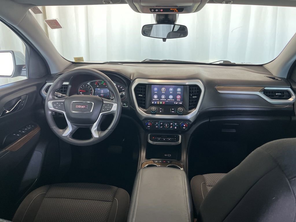 2023 GMC Acadia SLE - Photo 9