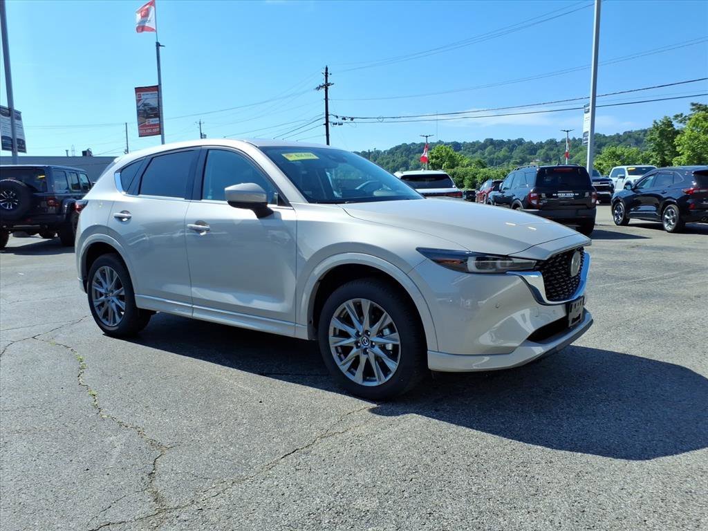 2025 Mazda CX-5 S Premium Plus package Auto AWD's photo