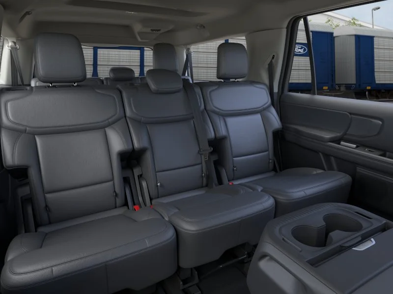 New 2026 Star White Metallic Tri-Coat Ford MAX Active image 11