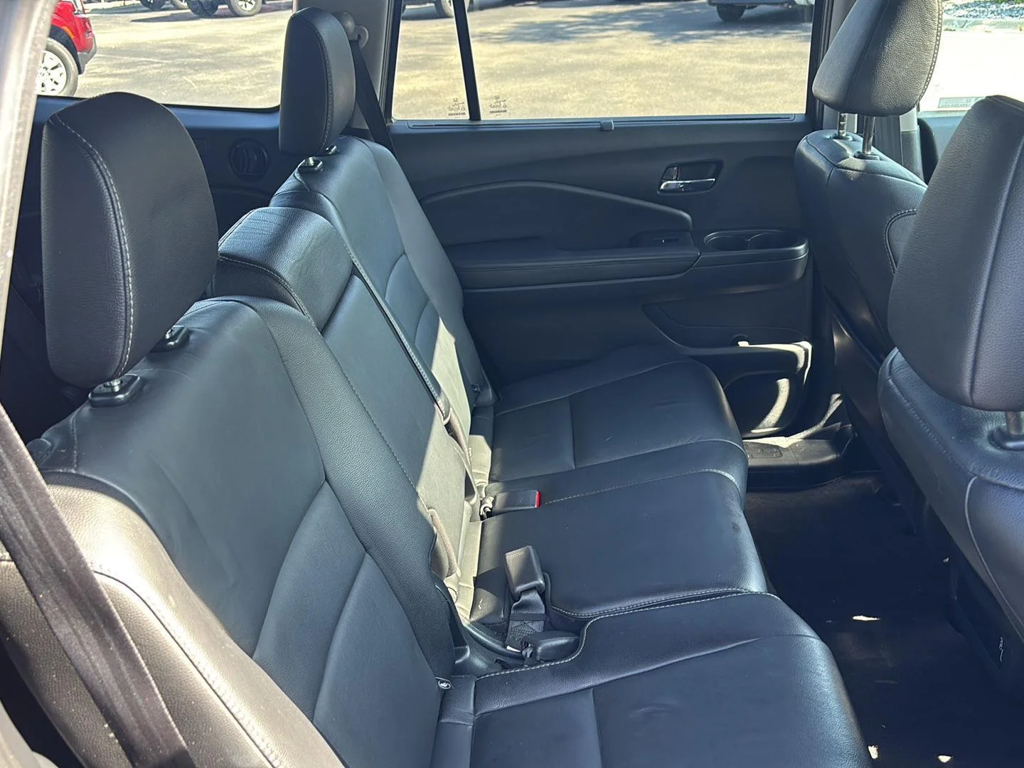 Used 2019 Crystal Black Pearl Honda EX-L image 18