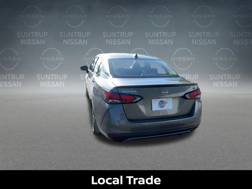 Certified Used 2025 Gray Nissan 1.6 SR image 9