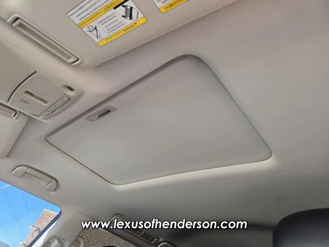 Used 2019 Silver INFINITI LUXE image 10