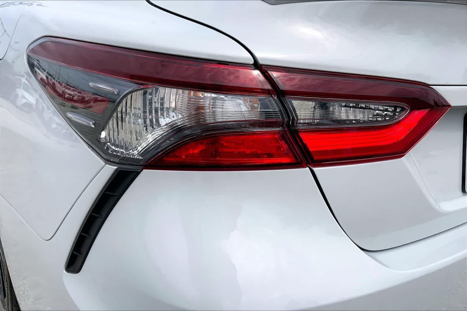 Used 2023 Ice Edge Toyota SE image 28