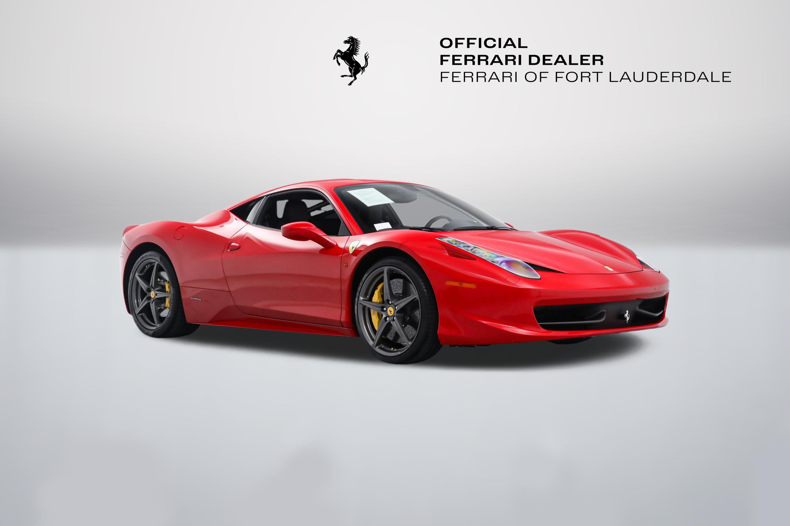 Used 2015 Rosso Corsa Ferrari  image 10