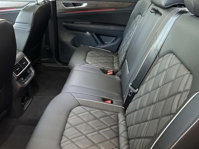 2025 Volkswagen Atlas SEL Premium R-Line - Photo 24