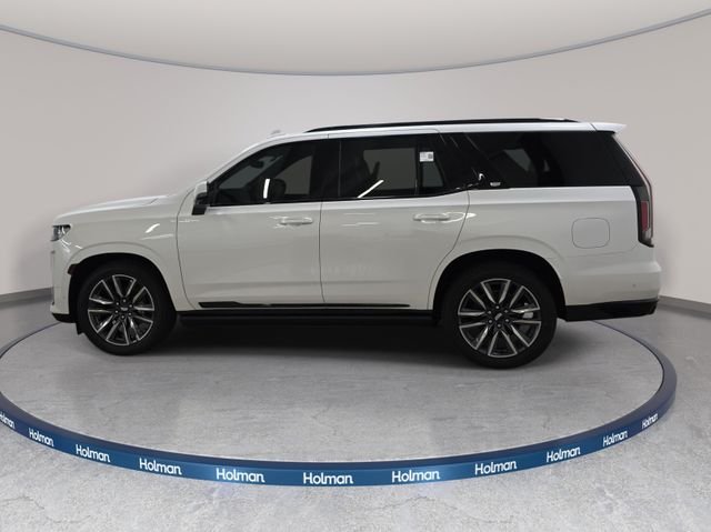 Used 2021 White Cadillac Sport image 9