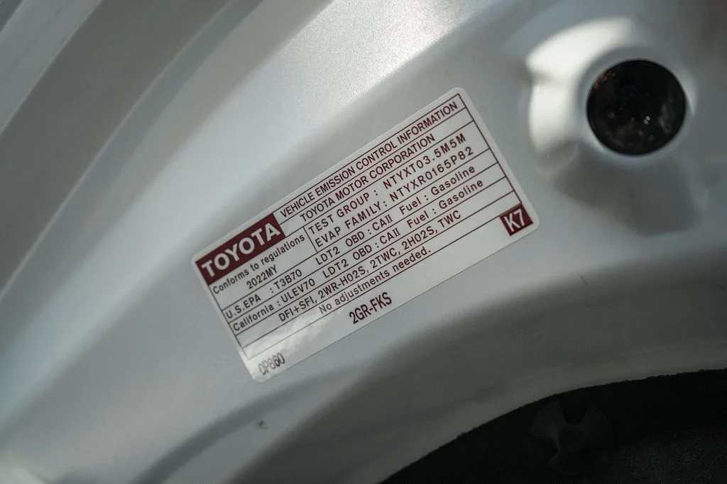 Used 2022 Beige Toyota XLE image 27