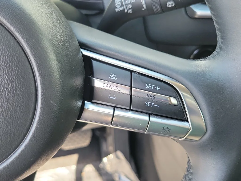 Used 2025 Beige Mazda 2.5 S Preferred Package image 33
