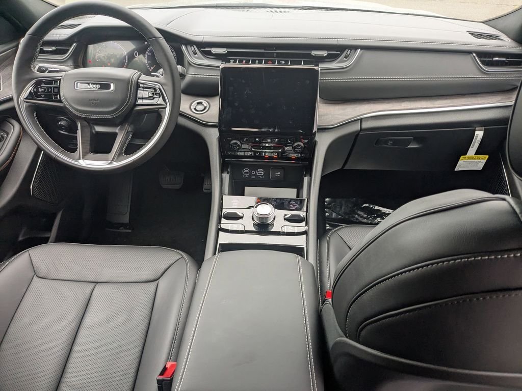 2025 Jeep Grand Cherokee L Overland - Photo 17
